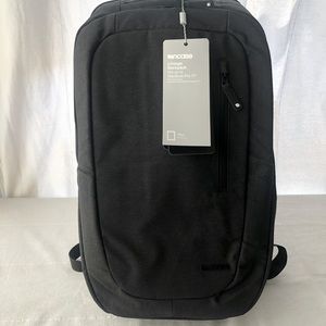 InCase Lineage Backpack (MacBook Pro 17”)